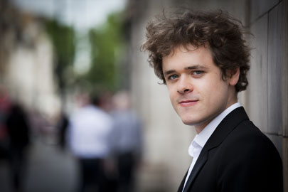 Le pianiste britannique du moment, Benjamin Grosvenor, clôture la saison de l’Orchestre d’Euskadi