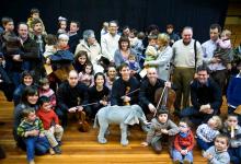 Todos los participantes tras el concierto