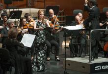 Clara Mouriz junto a la Orquesta de Euskadi