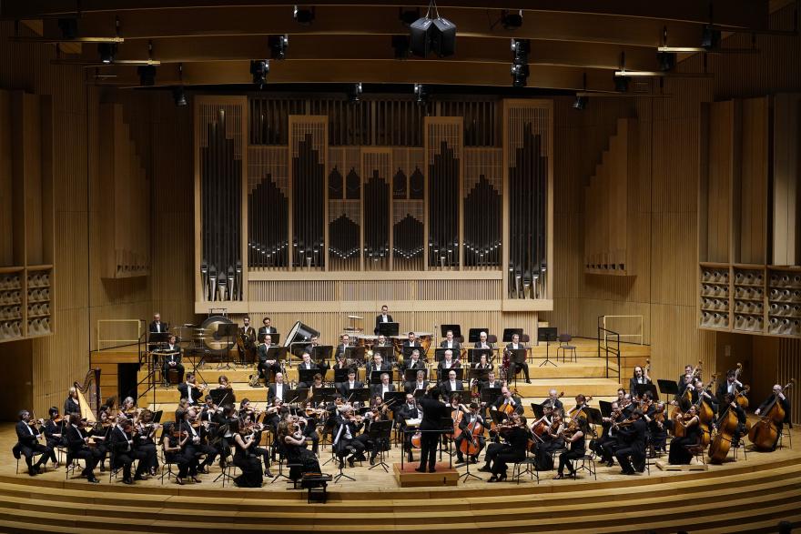 L'Orchestre à Brucknerhaus, Linz