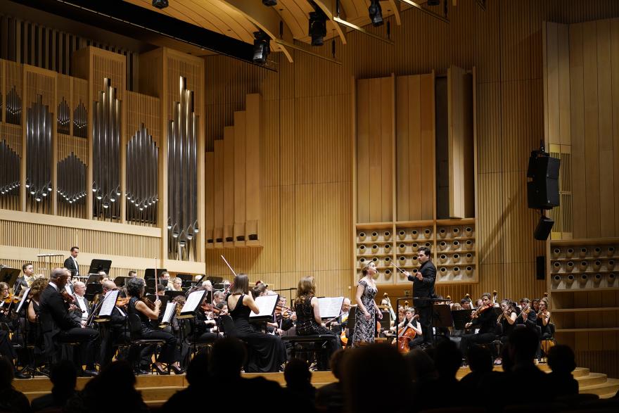 L'Orchestre à Brucknerhaus, Linz