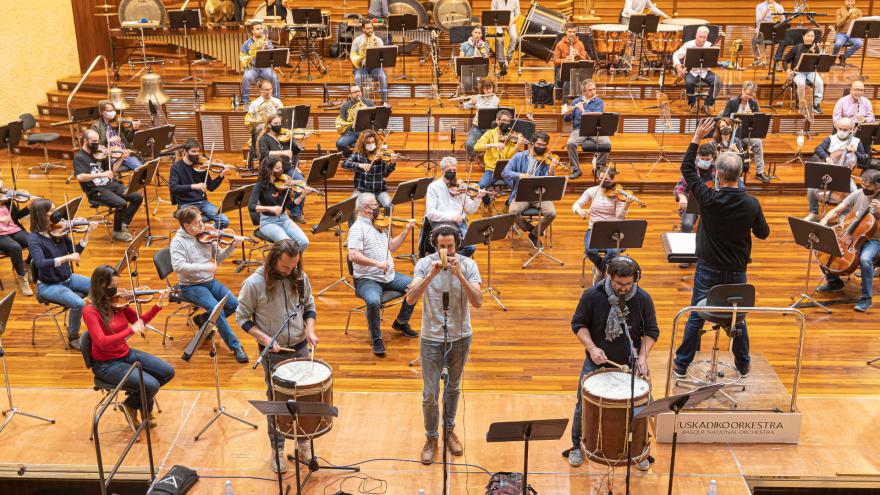 Le Basque National Orchestra et Kalakan s'unissent pour défendre la musique traditionnelle basque